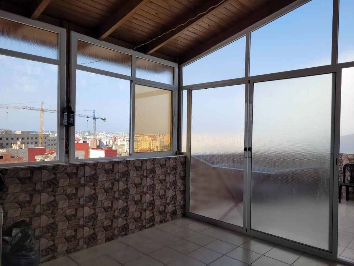 Elegant 2-Bedroom Tangiers City Appartment With Beautiful Terrace Exterior photo